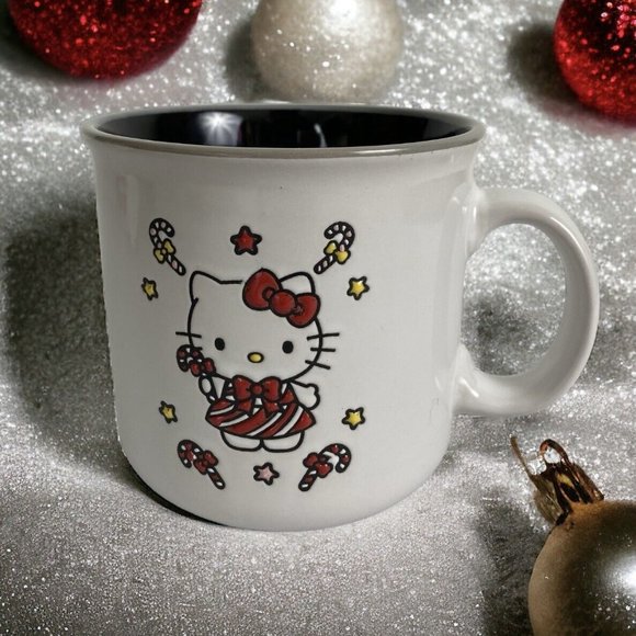 Hello Kitty Christmas Mug Black Interior Candy Canes Cat Bow Star 20 oz. New - Picture 1 of 7